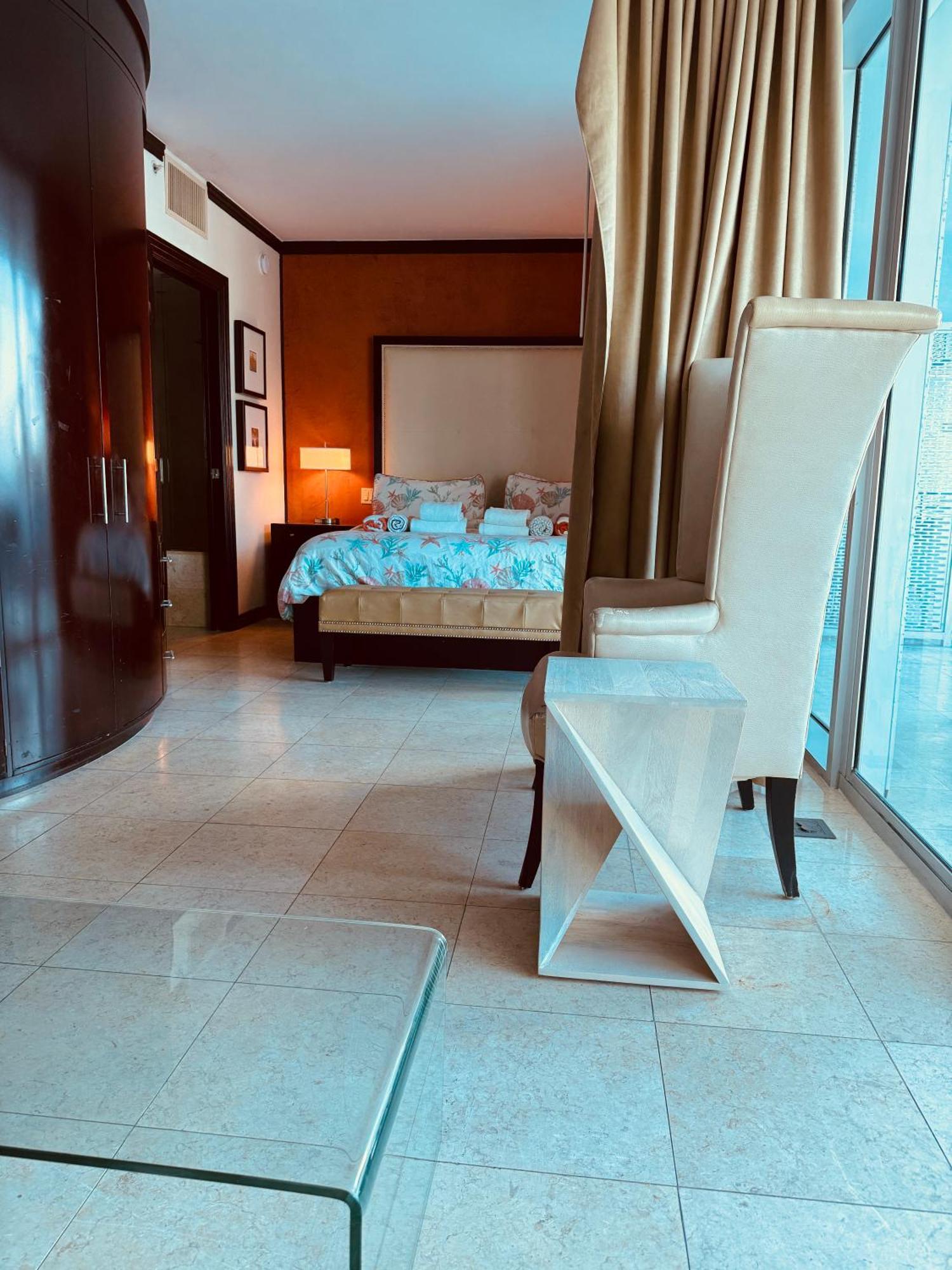 Apartment At De Soleil Hotel On Ocean Drive 마이애미 비치 외부 사진
